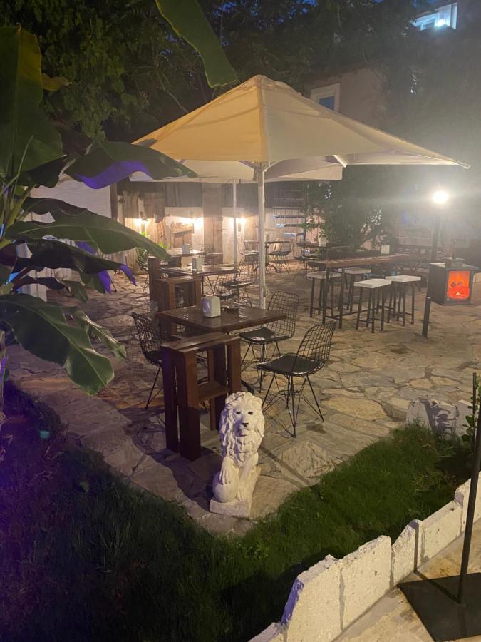 Mavi Butik Apart Çeşme Εξωτερικό φωτογραφία
