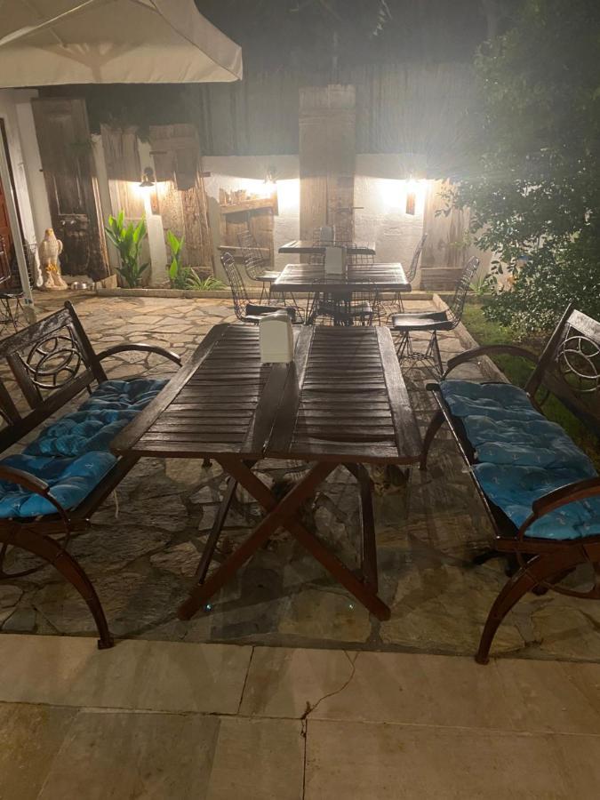 Mavi Butik Apart Çeşme Εξωτερικό φωτογραφία