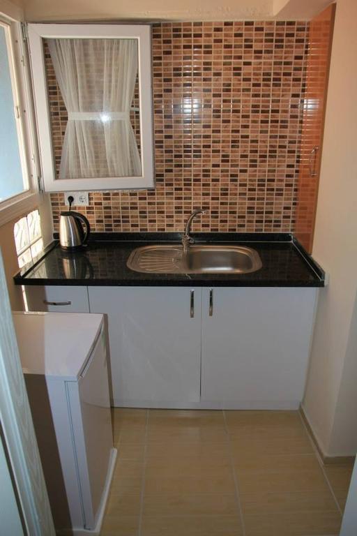 Mavi Butik Apart Çeşme Εξωτερικό φωτογραφία