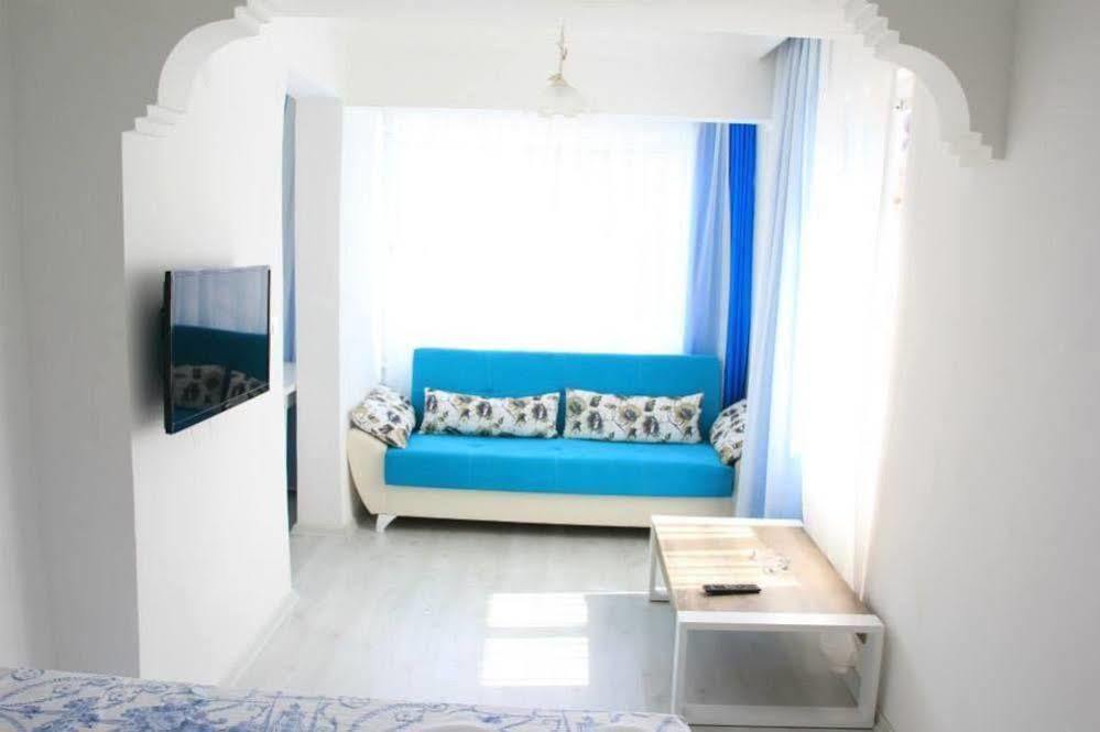 Mavi Butik Apart Çeşme Εξωτερικό φωτογραφία