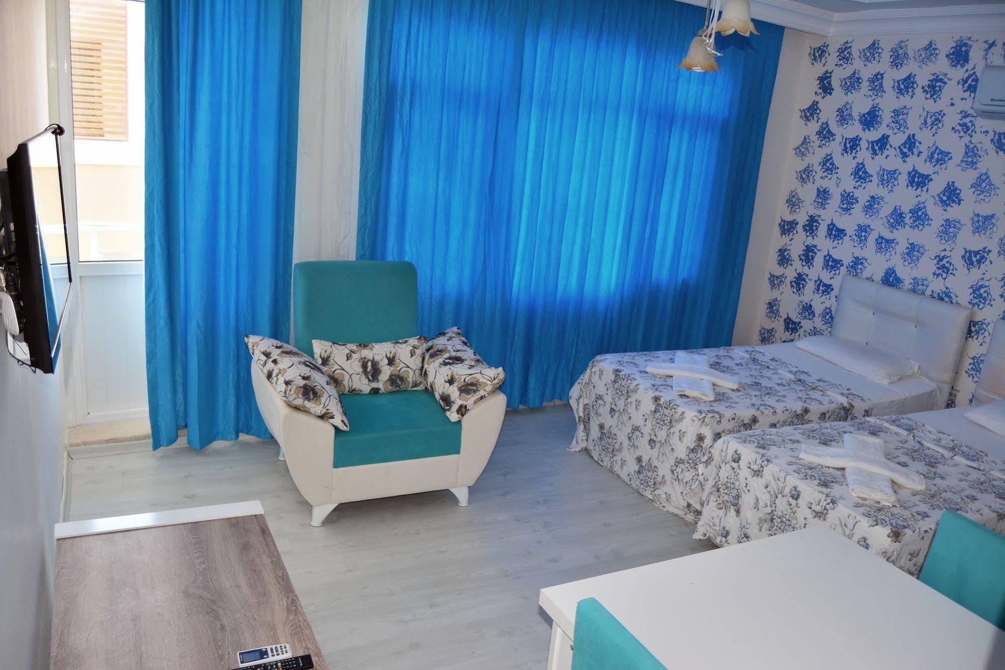 Mavi Butik Apart Çeşme Εξωτερικό φωτογραφία